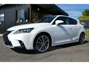 Lexus CT 2011 Pearl