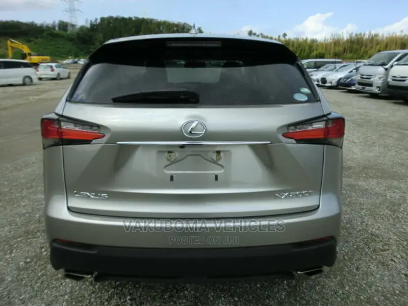 Lexus NX 2015 Gray