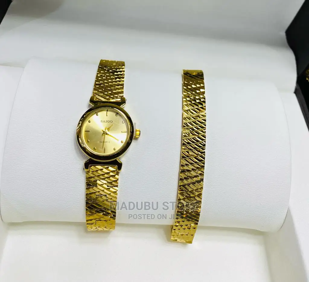 A Set of Women Watch and Bracelet