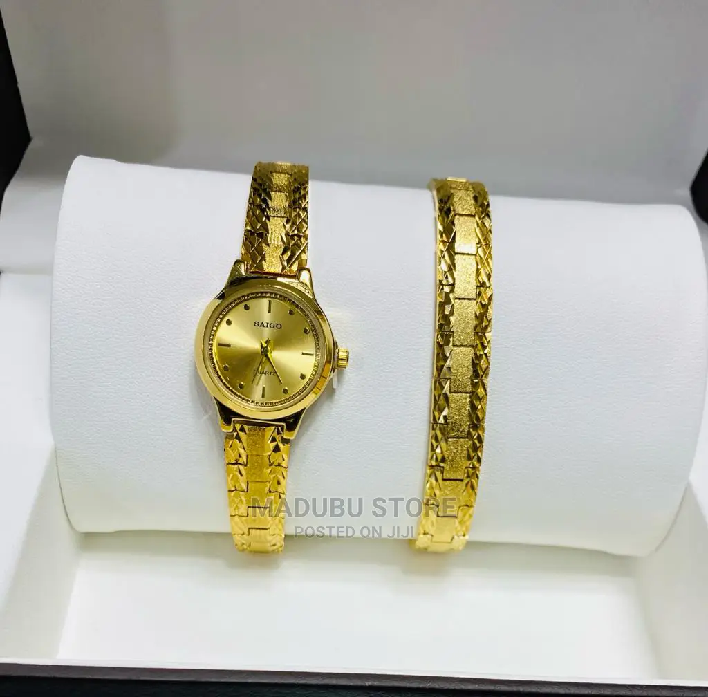 A Set of Women Watch and Bracelet