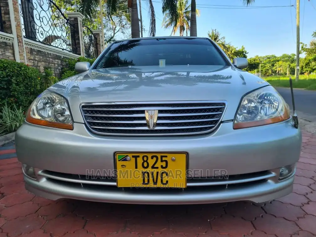Toyota Mark II 2002 Silver