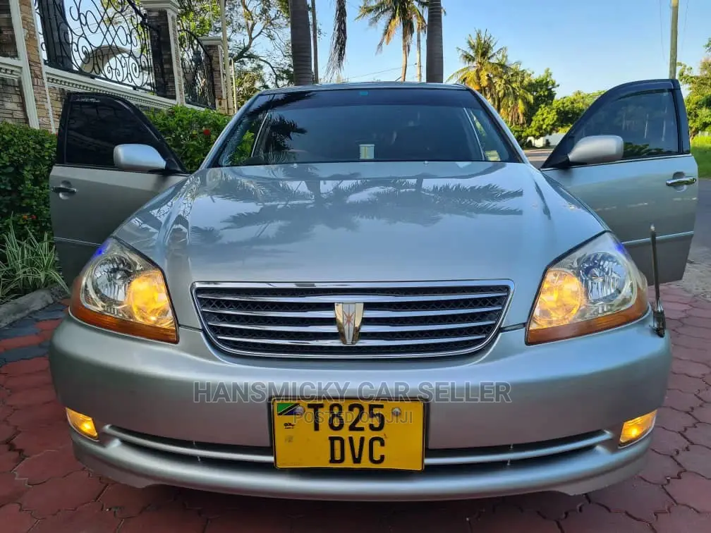 Toyota Mark II 2002 Silver