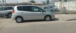 Toyota Corolla Spacio 2004 Silver