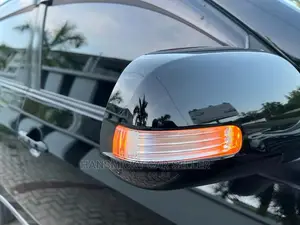 Toyota Vanguard 2011 Black