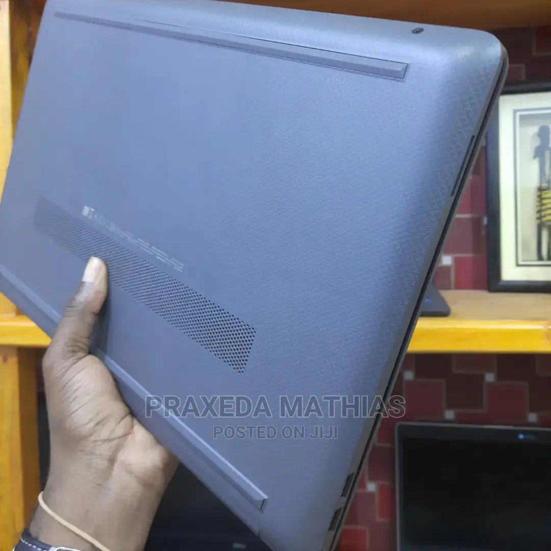 New Laptop HP 250 G7 16GB Intel Core I7 HDD 1T