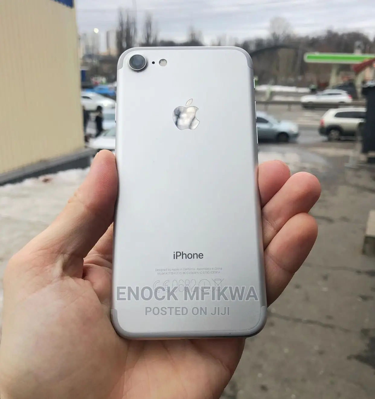 Apple iPhone 7 32 GB Silver