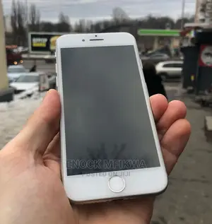 Apple iPhone 7 32 GB Silver