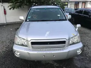 Toyota Kluger 2005 Silver
