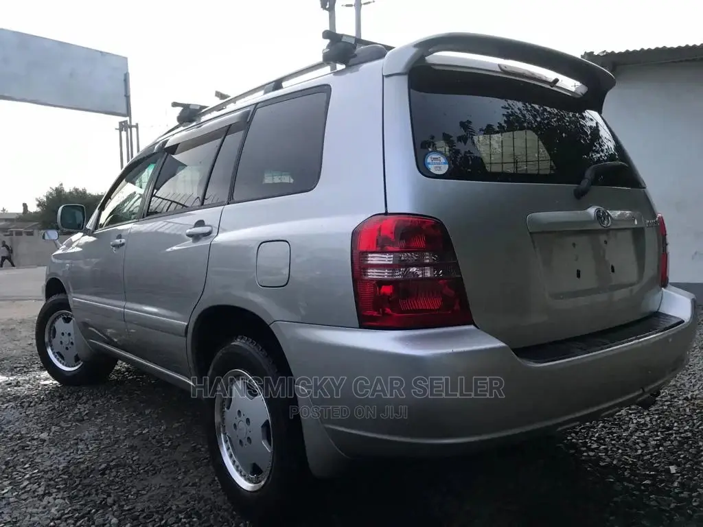 Toyota Kluger 2005 Silver