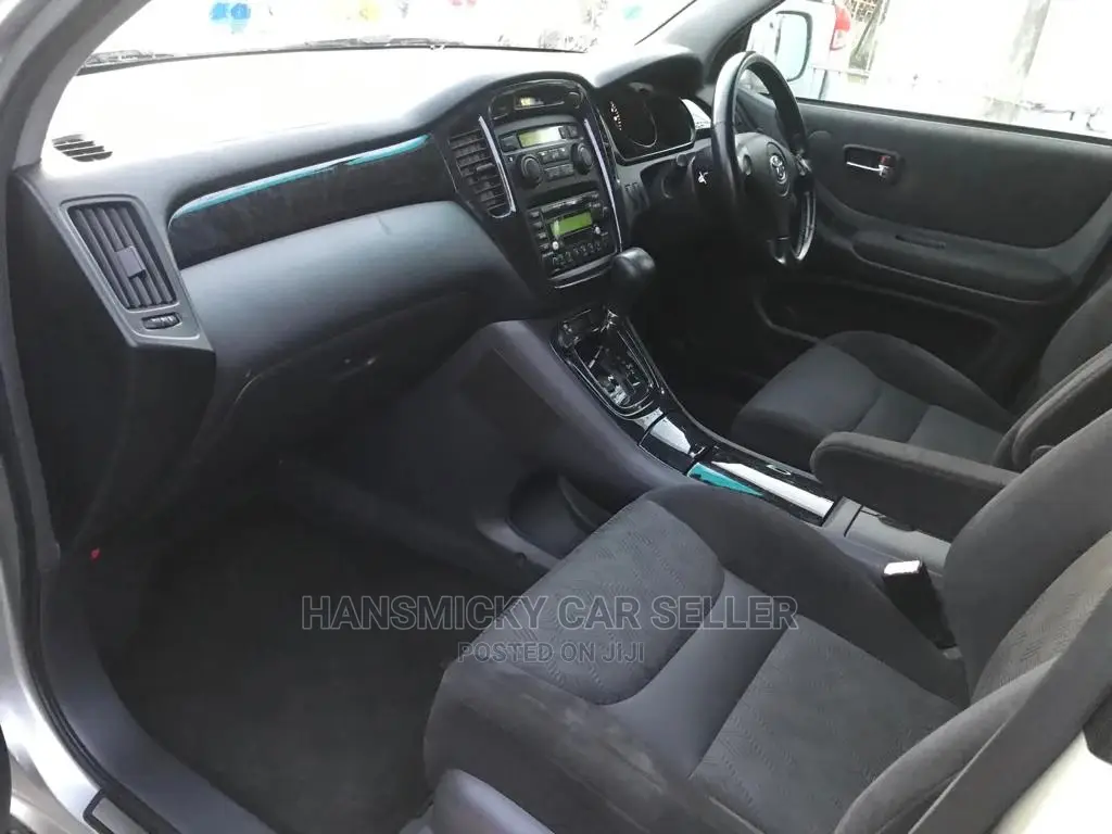 Toyota Kluger 2005 Silver
