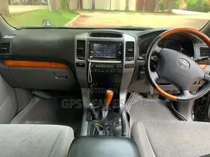 Toyota Land Cruiser Prado 2006 Black
