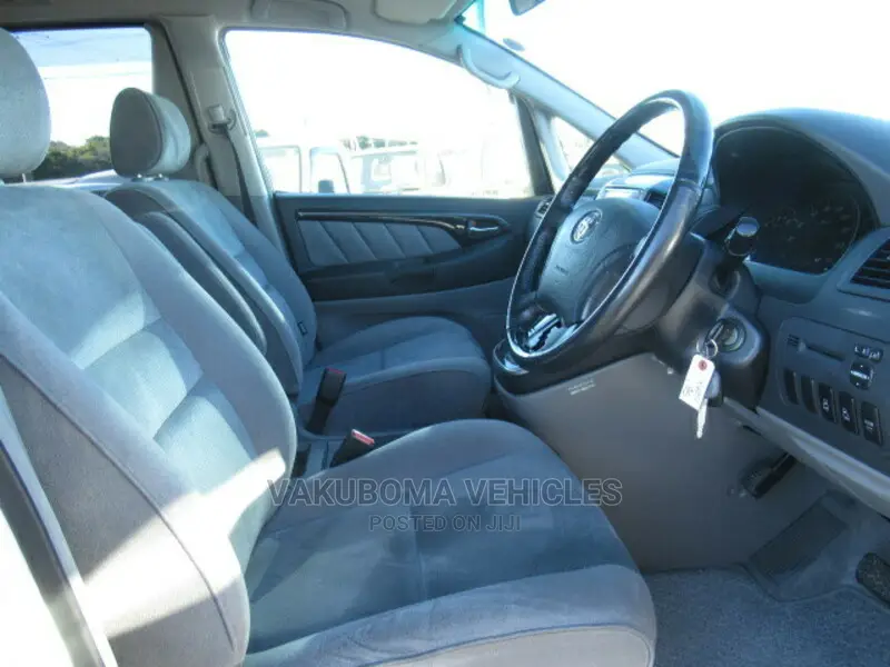 Toyota Alphard 2005 Pearl