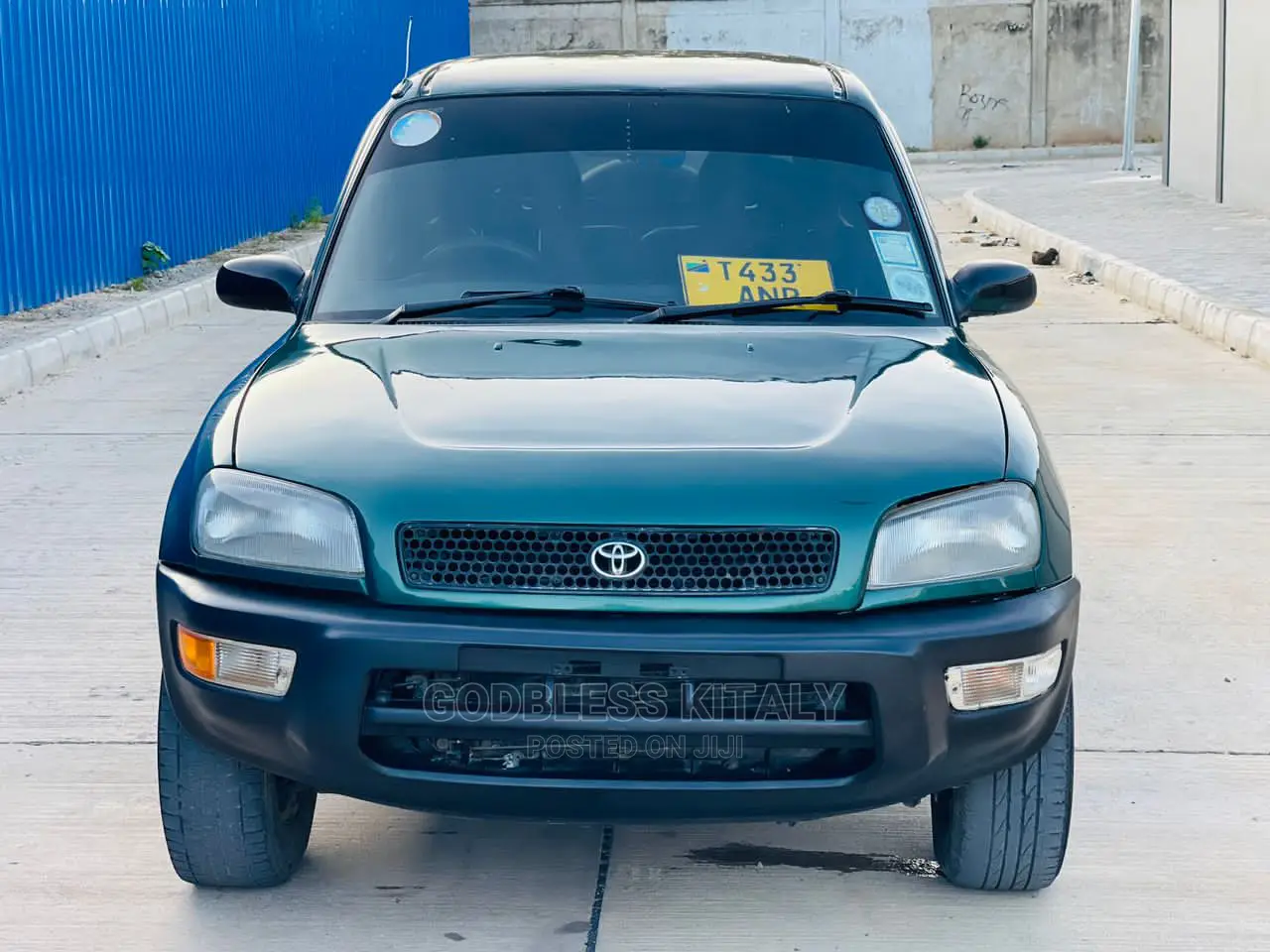 Toyota RAV4 1995 Green