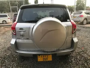 Toyota RAV4 2008 Silver