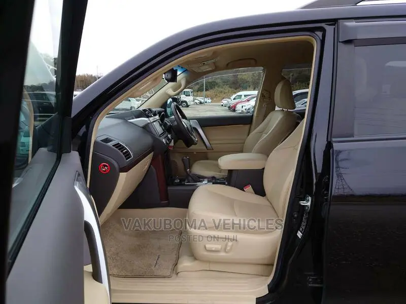 Toyota Land Cruiser Prado 2015 Black