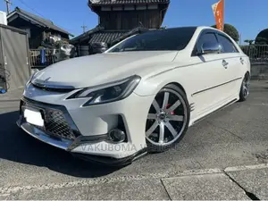 Toyota Mark X 2012 Pearl