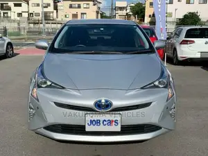 Toyota Prius 2018 Silver