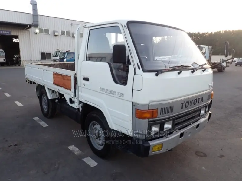 Toyota Toyoace Truck
