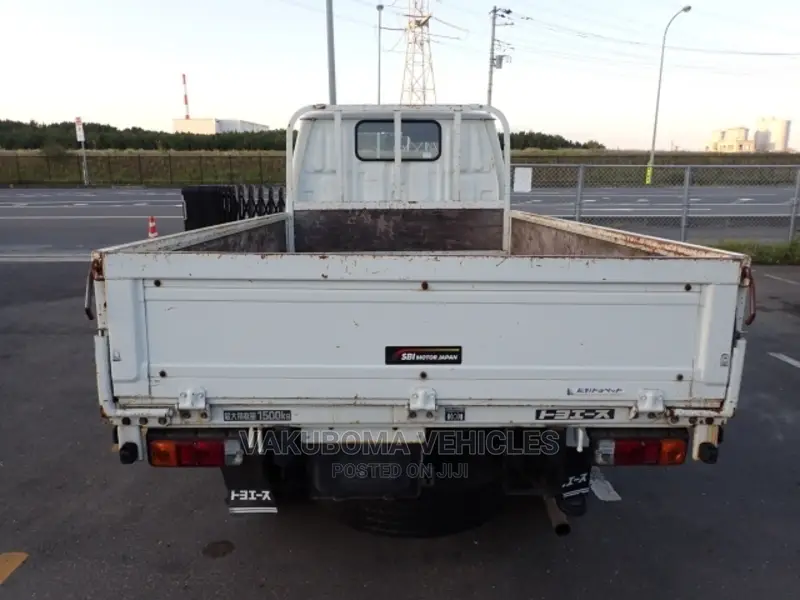 Toyota Toyoace Truck