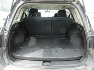Nissan Wingroad 2006 Gray