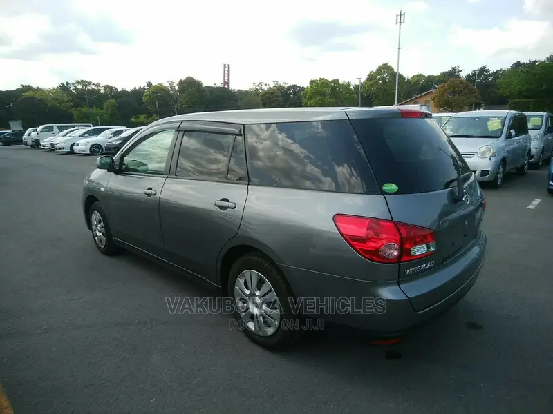 Nissan Wingroad 2015 Gray