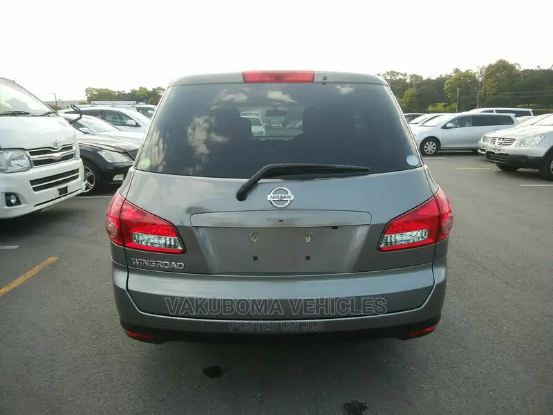 Nissan Wingroad 2015 Gray