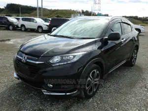 Honda Vezel 2015 Black