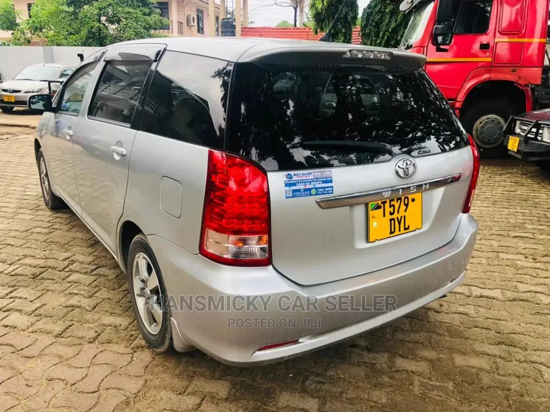 Toyota Wish 2008 Silver