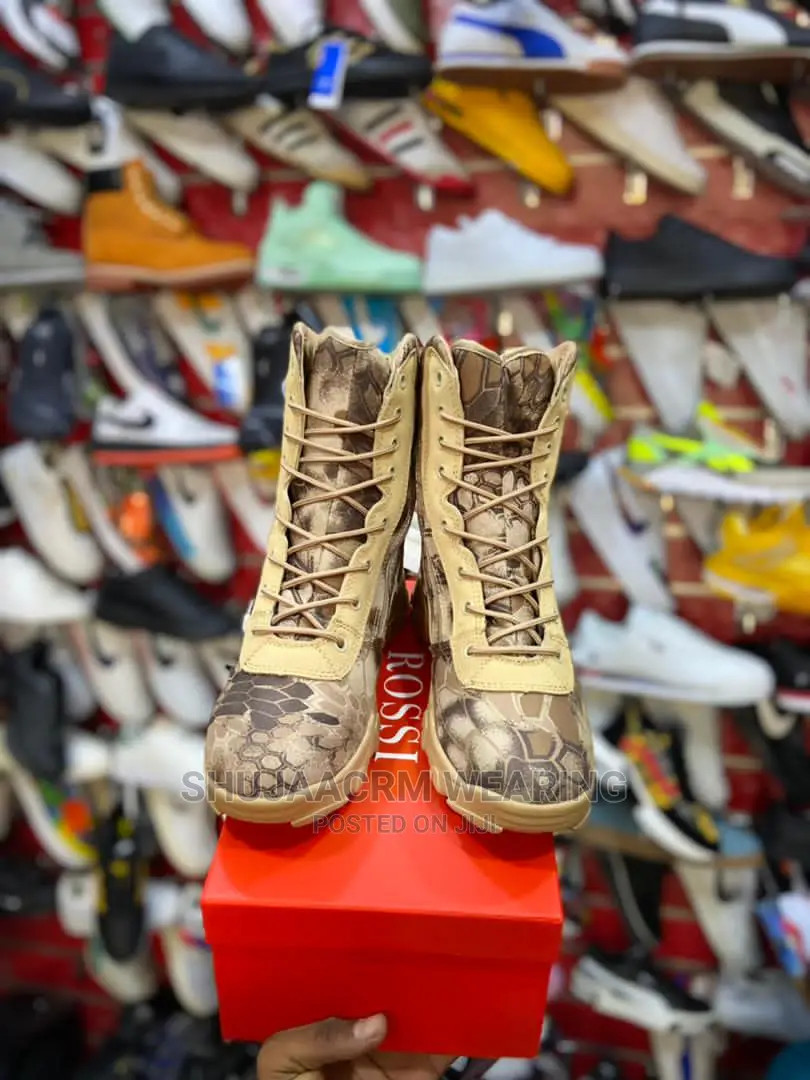 Delta Boots