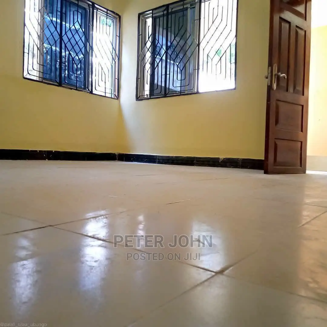 1bdrm Shared Apartment in Kariakoo for Rent