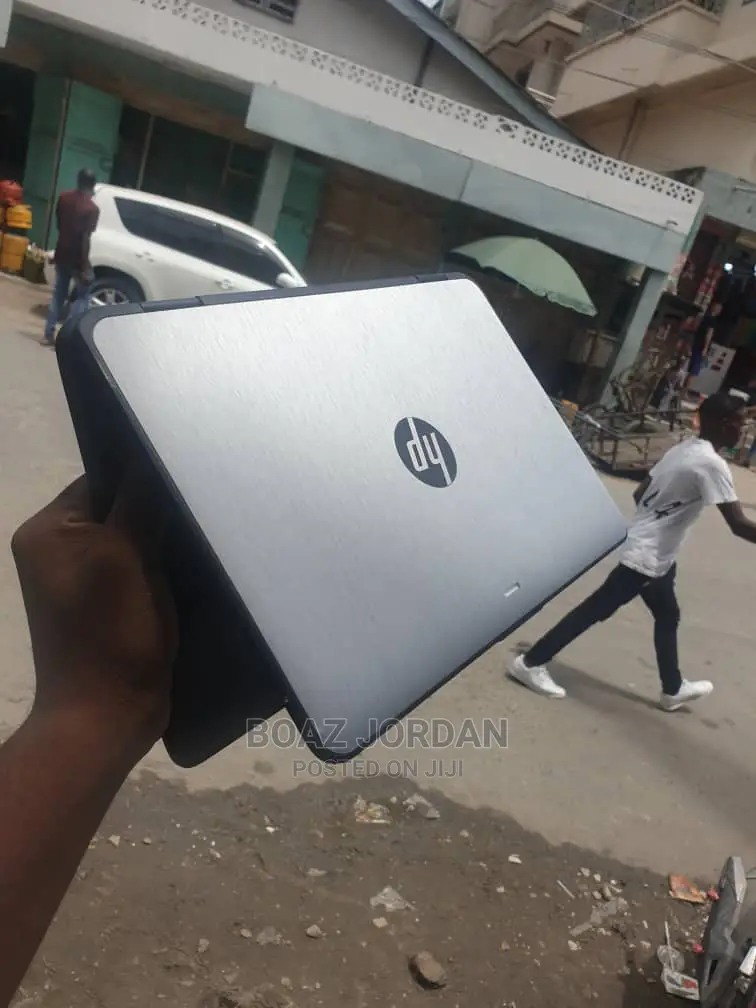 Laptop HP Pavilion X360 4GB Intel HDD 500GB
