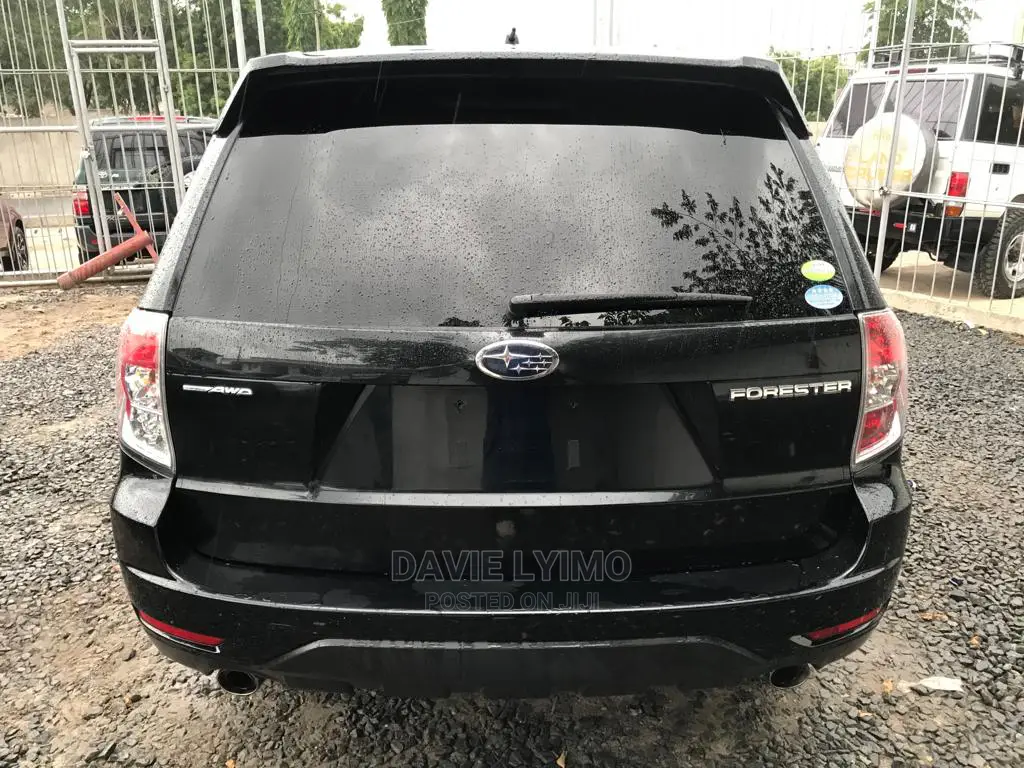 Subaru Forester 2011 Black