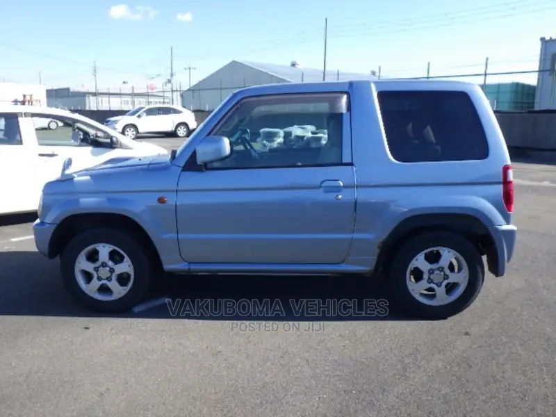 Mitsubishi Pajero 2007 Blue