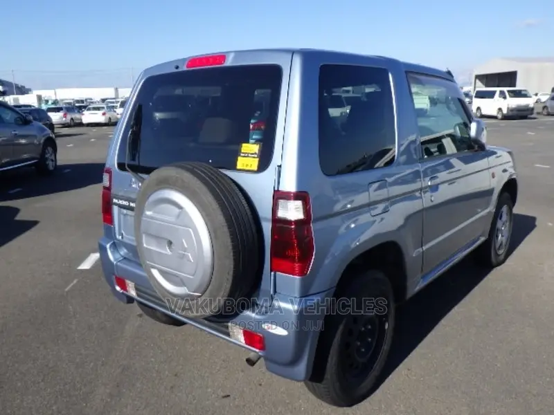 Mitsubishi Pajero 2007 Blue