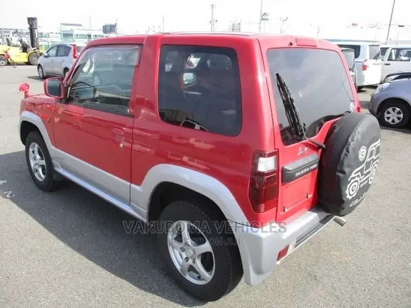 Mitsubishi Pajero 2007 Red