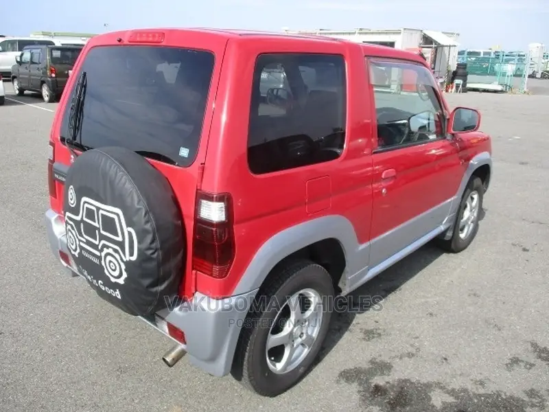Mitsubishi Pajero 2007 Red