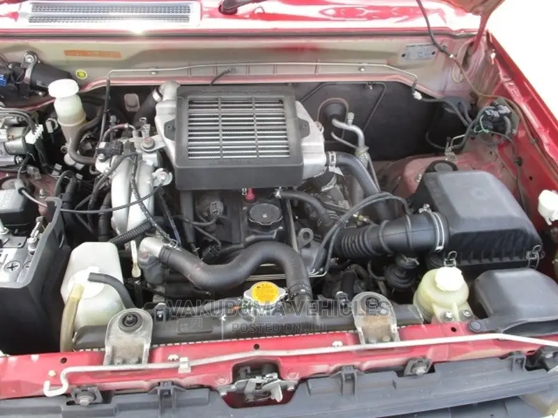 Mitsubishi Pajero 2007 Red