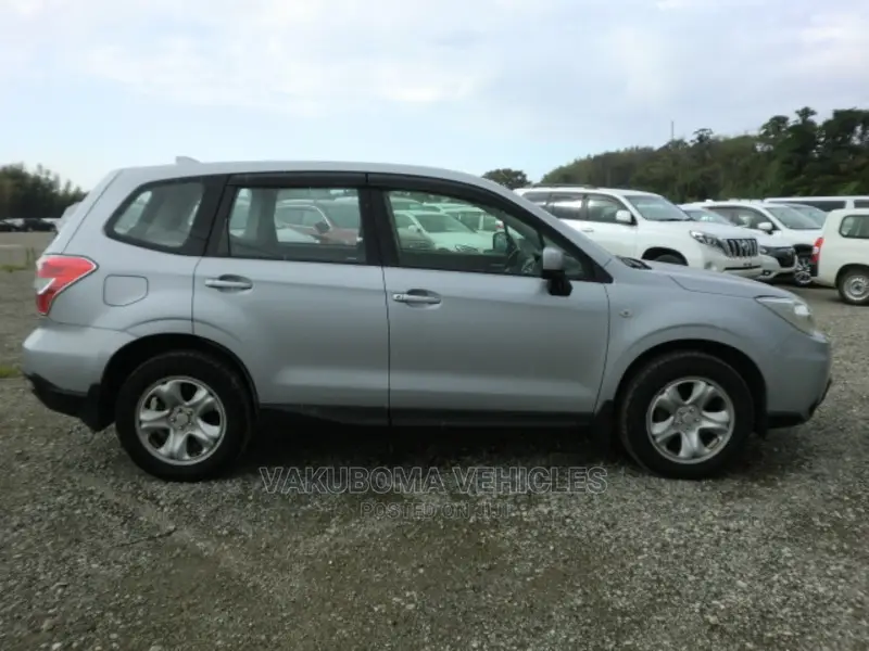 Subaru Forester 2015 Silver