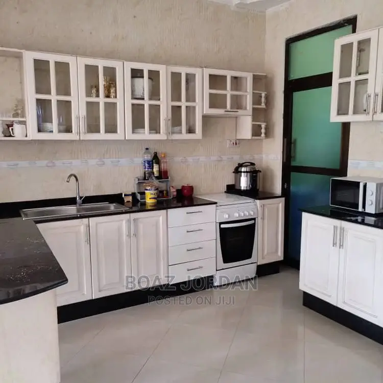 Furnished 5bdrm Apartment in Graphite 227, Kigamboni for Sale
