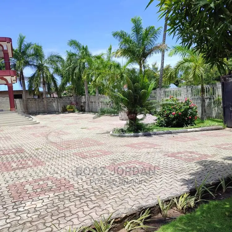 Furnished 5bdrm Apartment in Graphite 227, Kigamboni for Sale