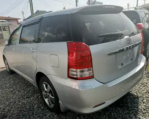Toyota Wish 2007 Silver