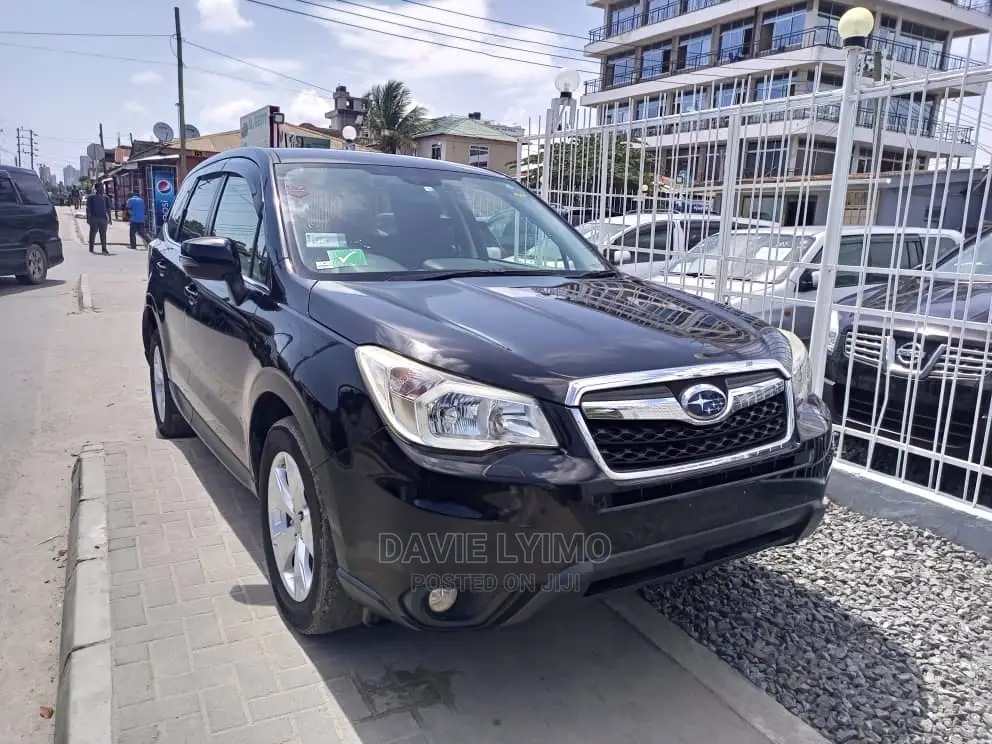 Subaru Forester 2012 Black