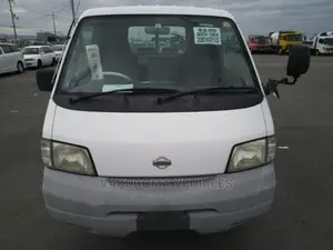 Nissan Vanette Truck