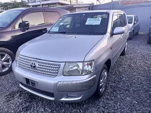 Toyota Succeed 2002 Silver