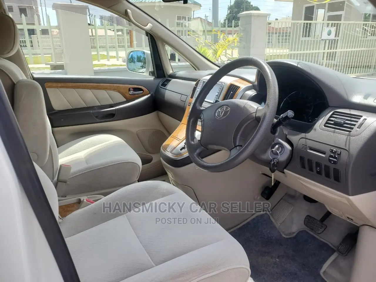 Toyota Alphard 2007 White