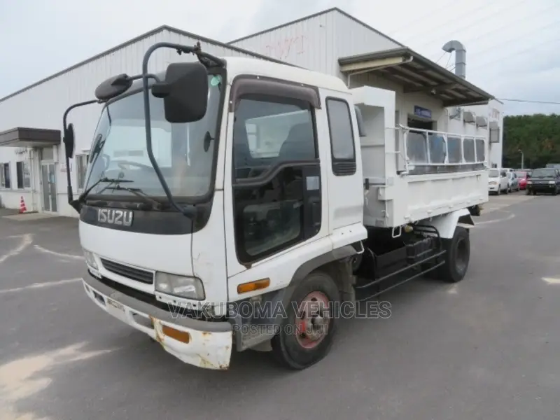 Isuzu Dump Truck