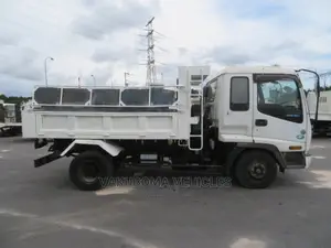 Isuzu Dump Truck