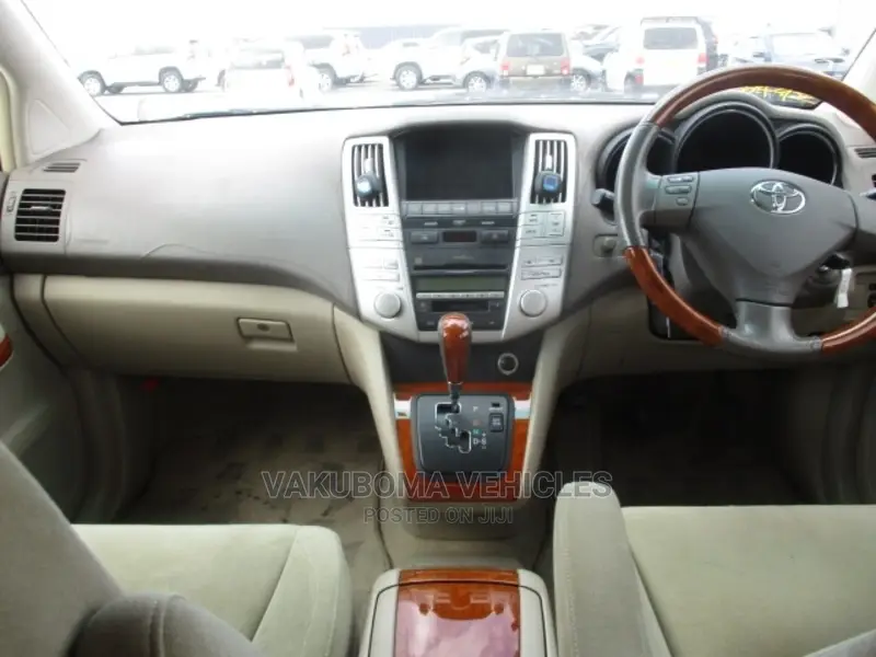 Toyota Harrier 2005 Pearl