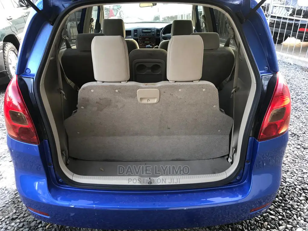 Toyota Corolla Spacio 2002