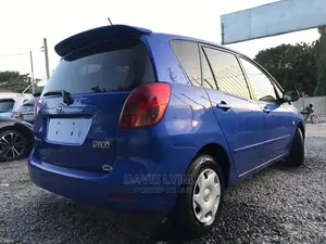 Toyota Corolla Spacio 2002